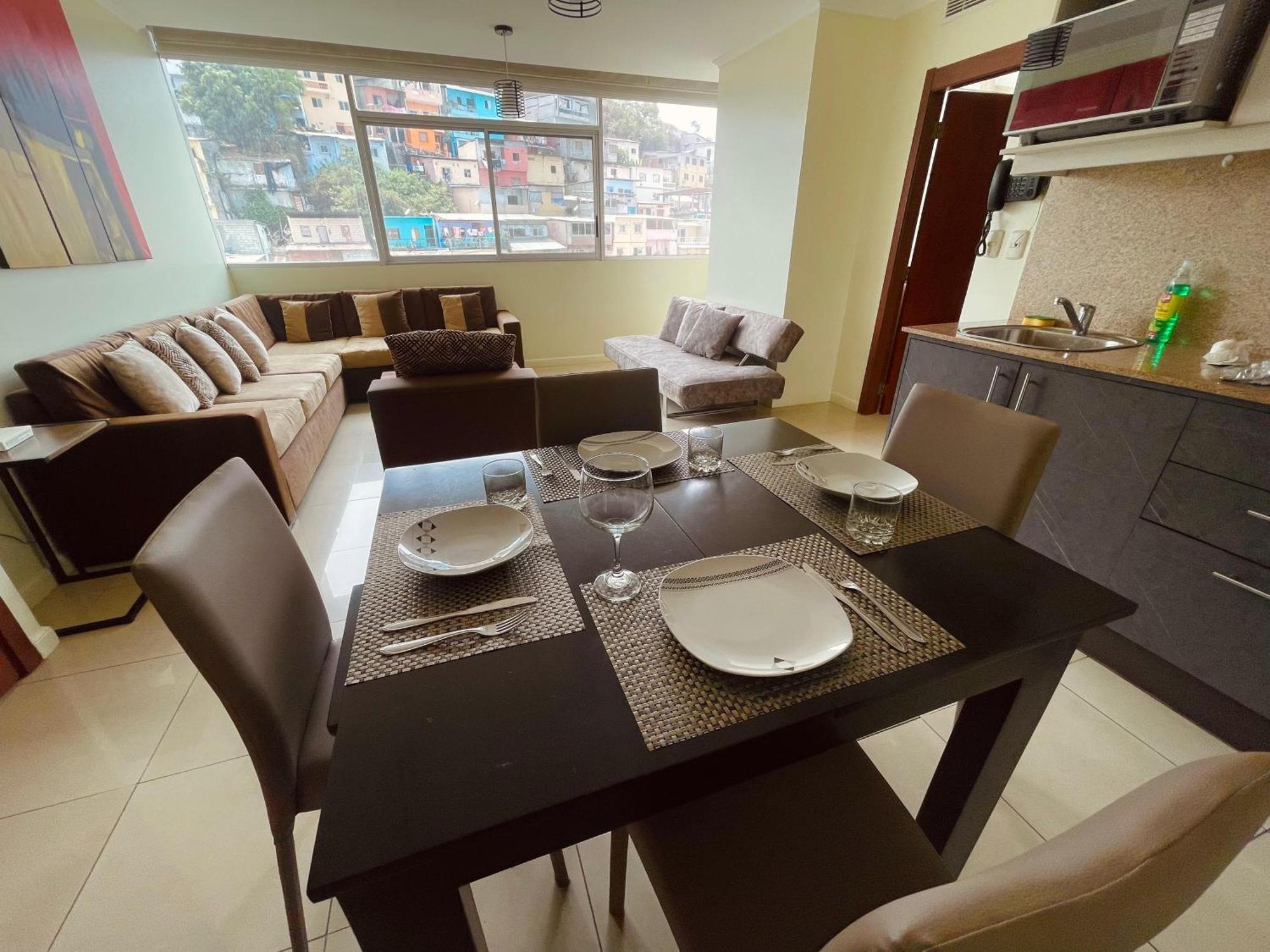 Suite Frente Al Rio En Puerto Santa Ana Riverfront Guayaquil Rum bild